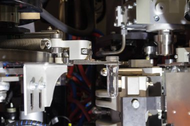 Pet Preform şişirme Pet şişelerde.