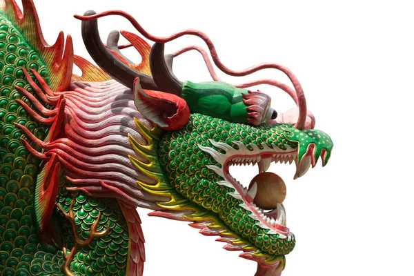 Kleurrijke Chinese draak standbeeld. — Stockfoto