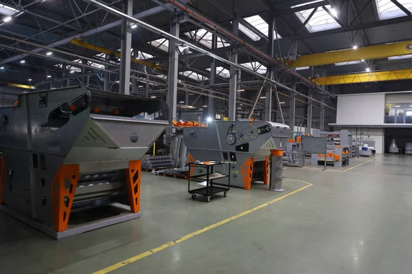 ミンスク ベラルーシ 2018年12月13日 スペアパーツの生産のための工場のワークショップ — ストック写真