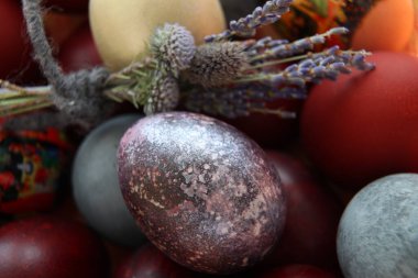 Paskalya yumurtalarını yakından çek. Ortodoks bayramı kavramı