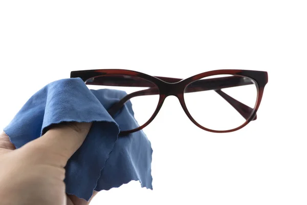 Gözlükleri Silen Mavi Bir Bez Ile Yakın Plan Bir Zole — Stok fotoğraf
