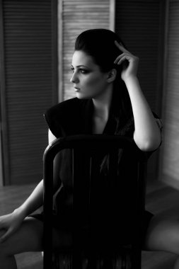 Kız modeli moda giyim makyaj saç güzellik