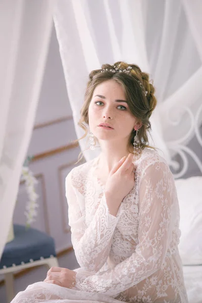 Ritratto Bella Sposa Buongiorno Della Sposa Mattina Del Matrimonio Trucco — Foto Stock