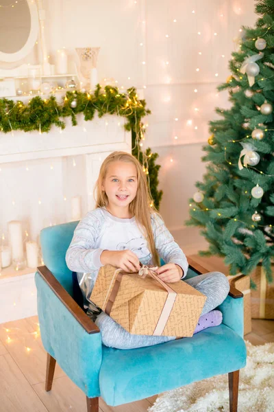 Little Cute Girl Pajamas Christmas Tree Gifts Bright Fireplace Decorated — Stockfoto