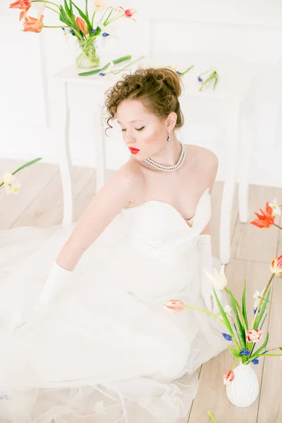 Attractive Young Bride White Dress Light Spring Studio Decorated Tulips — Stock Photo, Image