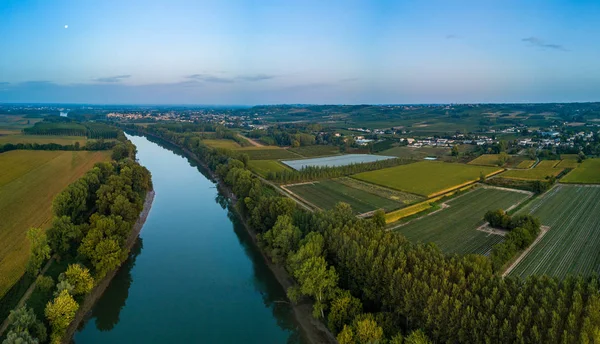 GARONNE Nehri, KONUŞAN KUŞAĞI, SAINT PIERRE DAURILLAC, GIRONDE, NEW AQUITAINE, FRANCE