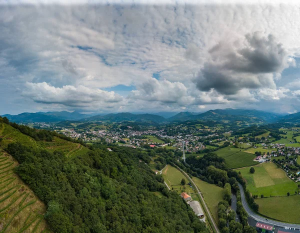 Irrouleguy Vinhedos no País Basco, França — Fotografia de Stock