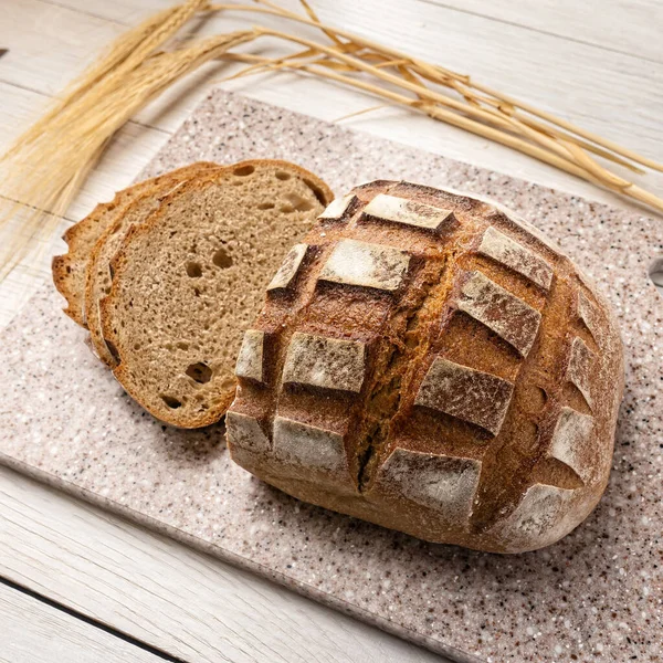 Pane Fresco Profumato Tagliere Cucina Pietra Artificiale — Foto Stock