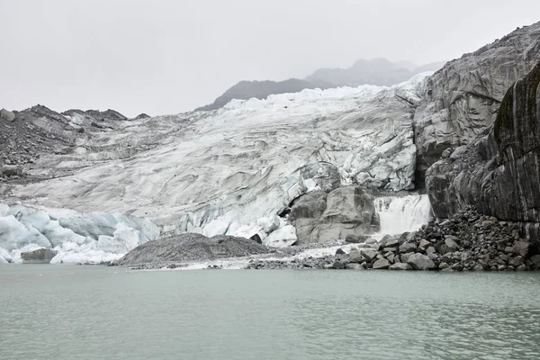 Glaciares Patagónicos Cielo Brumoso — Foto de Stock
