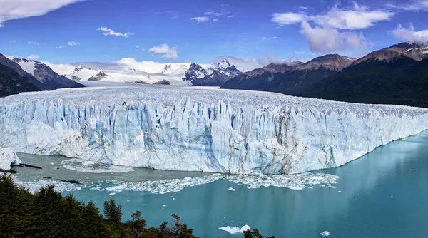 Glaciar Perito Moreno famoso na Patagônia — Fotografia de Stock