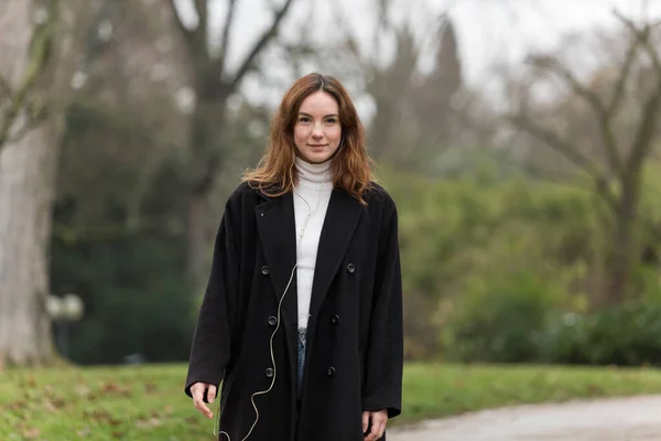 Portrait Caucasian Woman Wearing Long Black Coat Posing Public Park — Stock Photo, Image