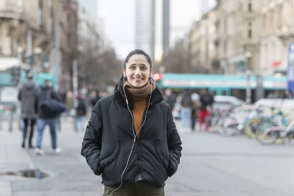 Young Indian Woman Toothy Smile Street Looking Camera — Stock Photo, Image