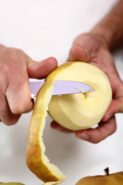 Obieram Jabłko Dokonywanie Ciasto Filo Topped Apple Pie Series — Zdjęcie stockowe