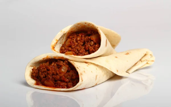 Tortilha Carne Com Molho Pimenta Enchilada — Fotografia de Stock