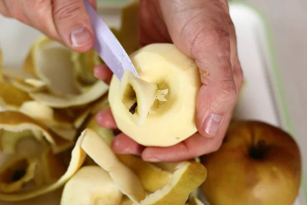 Removing Core Apple Making Filo Pastry Topped Apple Pie Series — Stock Photo, Image