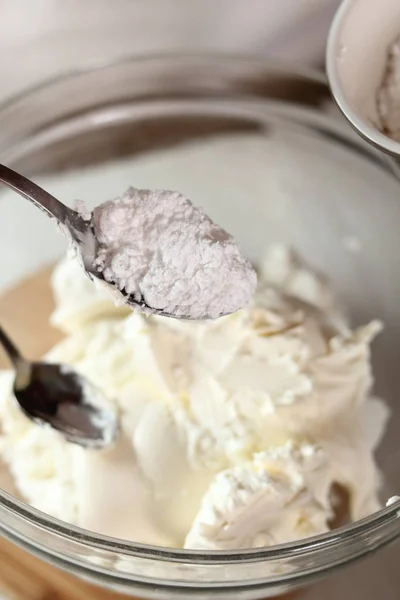 Adding Powdered Sugar Bowl Ricotta Mascarpone Making Frozen Strawberry Cheesecake — Stock Photo, Image
