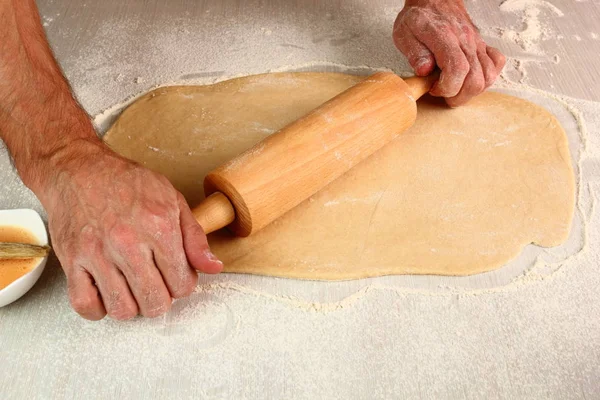 Rolling Out Yeast Dough Making Poppy Seed Snail Sweet Roll — Stock Photo, Image