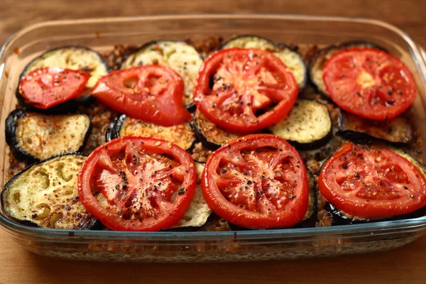 Geroosterde Aubergine Met Tomaten Boekweitgort — Stockfoto