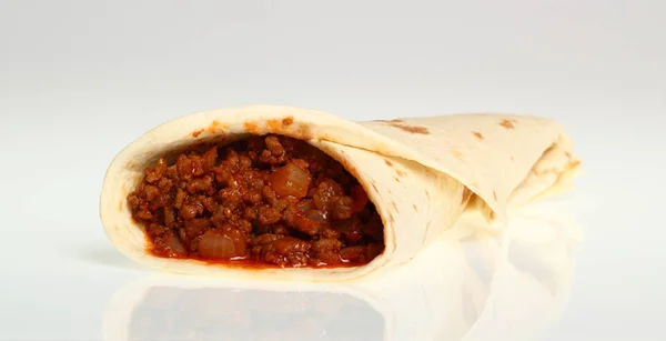 Rindfleischtortilla Mit Chilisoße Enchilada — Stockfoto