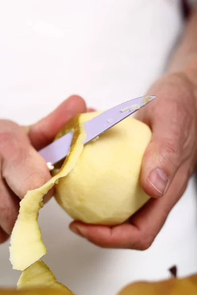 Pelando Manzana Hacer Pastelería Filo Con Tapa Apple Pie Series —  Fotos de Stock