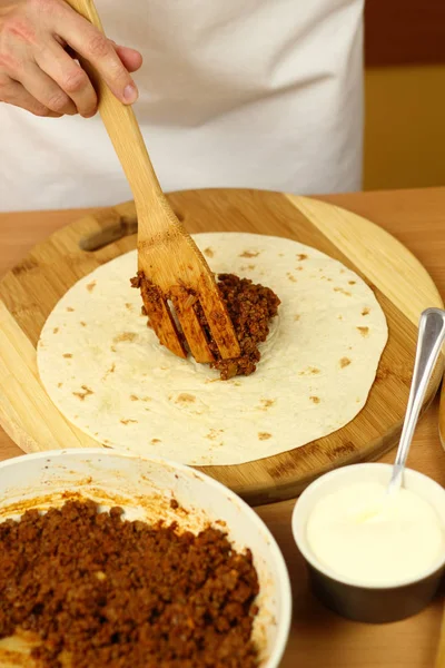 Preparare Tortilla Enchilada Con Carne Manzo Serie — Foto Stock