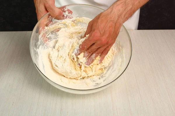 Preparación Masa Mezclando Ingredientes Hacer Bollo Dulce Levadura —  Fotos de Stock