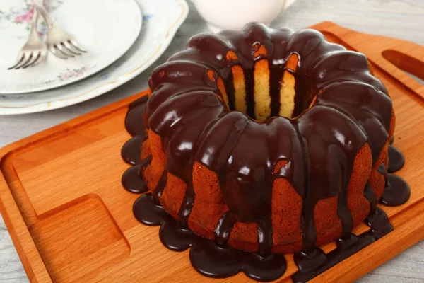 Kuglóf Torta Csokoládé Máz — Stock Fotó