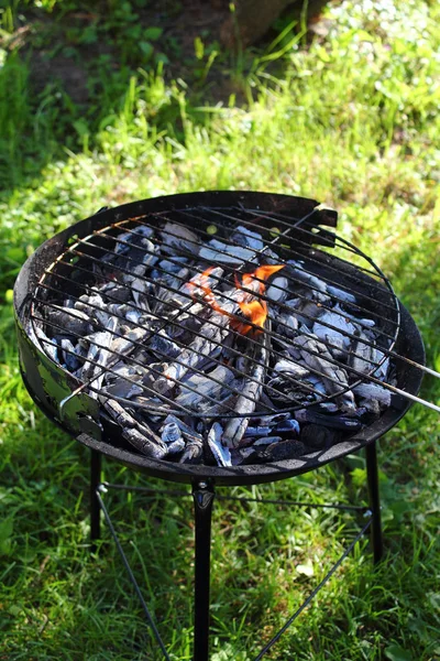 Houtskoolvuur Barbecue — Stockfoto