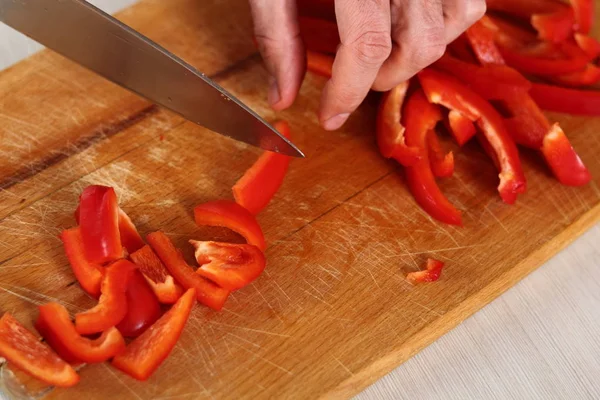 Chef Slicing Red Bell Pepper Making Chicken Egg Galette Series — Stok fotoğraf