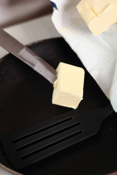 Ajouter Morceau Beurre Dans Poêle Fabriquer Des Tartes Filo Aux — Photo