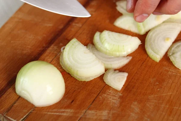 Chef Rebanando Cebolla Hacer Galette Pollo Huevo Serie — Foto de Stock