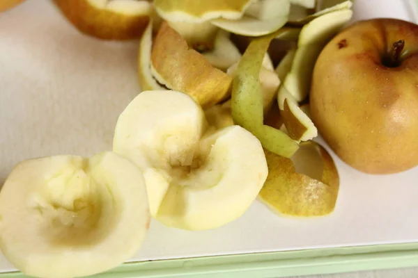 Очищенные Яблоки Стержней Создание Filo Pastry Topped Apple Pie Series — стоковое фото