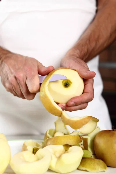 Épluche Des Pommes Faire Filo Pastry Topped Apple Pie Series — Photo