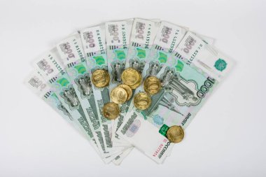 On-Rus paraları birkaç banknot bininci Rus ruble için hayranıyım.