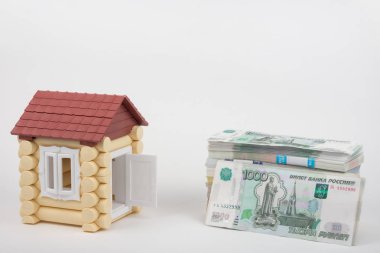 Önce eve bir sürü Rus ruble para yatıyor