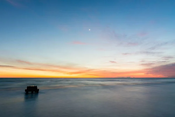 Paysage marin après le coucher du soleil, Mer Noire, Anapa, Russie — Photo