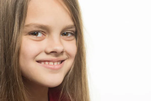 Close Retrato Uma Menina Adolescente Sorridente — Fotografia de Stock