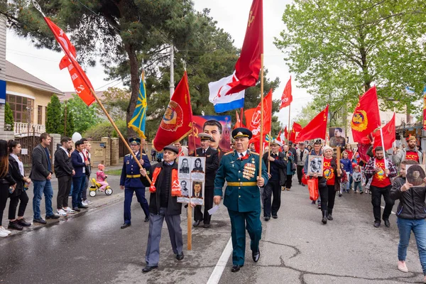 Anapa Rusia Mayo 2019 Los Comunistas Caminan Por Calle Desfile —  Fotos de Stock