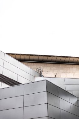 Modern çatı, açısal mimari tasarım merdiveni çelik Manchester merdiveni izole edildi.