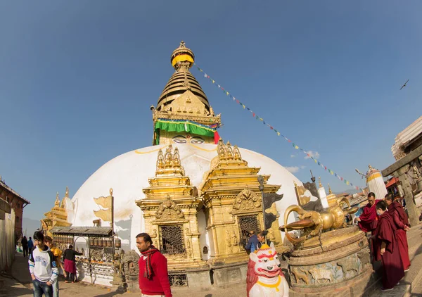 Swayambhunath jest starożytny kompleksie religijnym — Zdjęcie stockowe