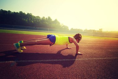 kadın pratik push up