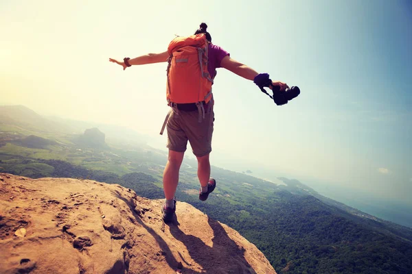 Genç kadın zevk görünümü 