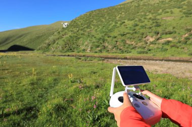 uçak uçan ile kadın