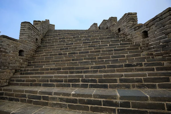Escaleras de gran muralla — Foto de Stock