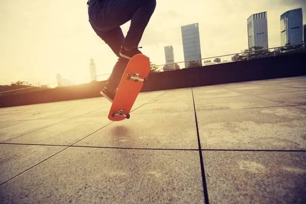  gündoğumu city adlı pratik kaykaycı