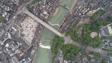 Eski evlerde Fenghuang antik kenti