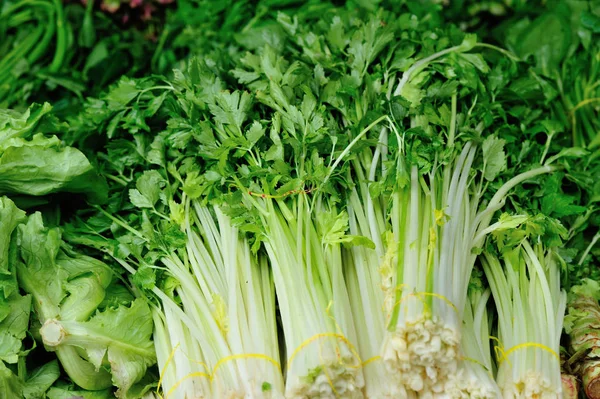 Produtos Hortícolas Frescos Vendidos Mercado — Fotografia de Stock