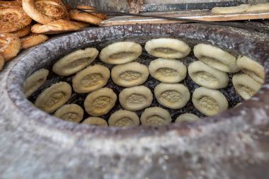 soba tradional, Doğu Türkistan, Çin naan düz ekmek pişirme