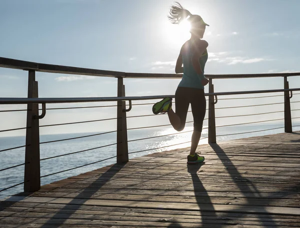 Sporty Fitness Woman Running Seaside Boardwalk Sunrise — Stock Photo, Image