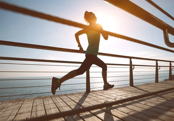 Sporty Fitness Woman Running Seaside Boardwalk Sunrise — Stock Photo, Image